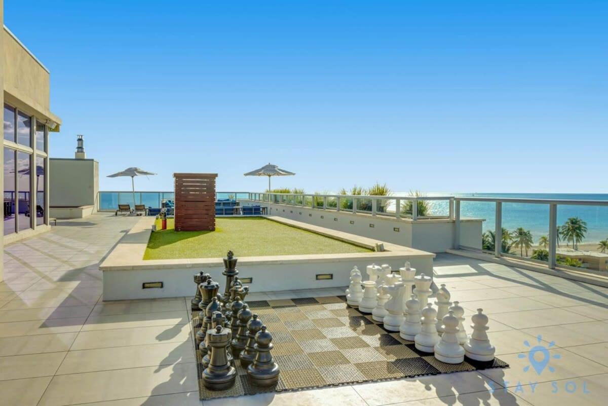 Rooftop Pool - Hollywood Beach Boardwalk ภายนอก รูปภาพ