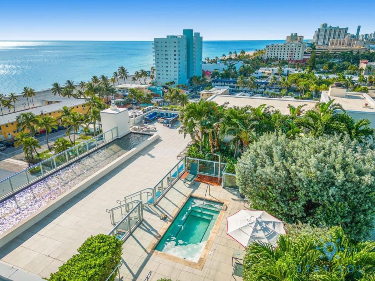 Rooftop Pool - Hollywood Beach Boardwalk ภายนอก รูปภาพ