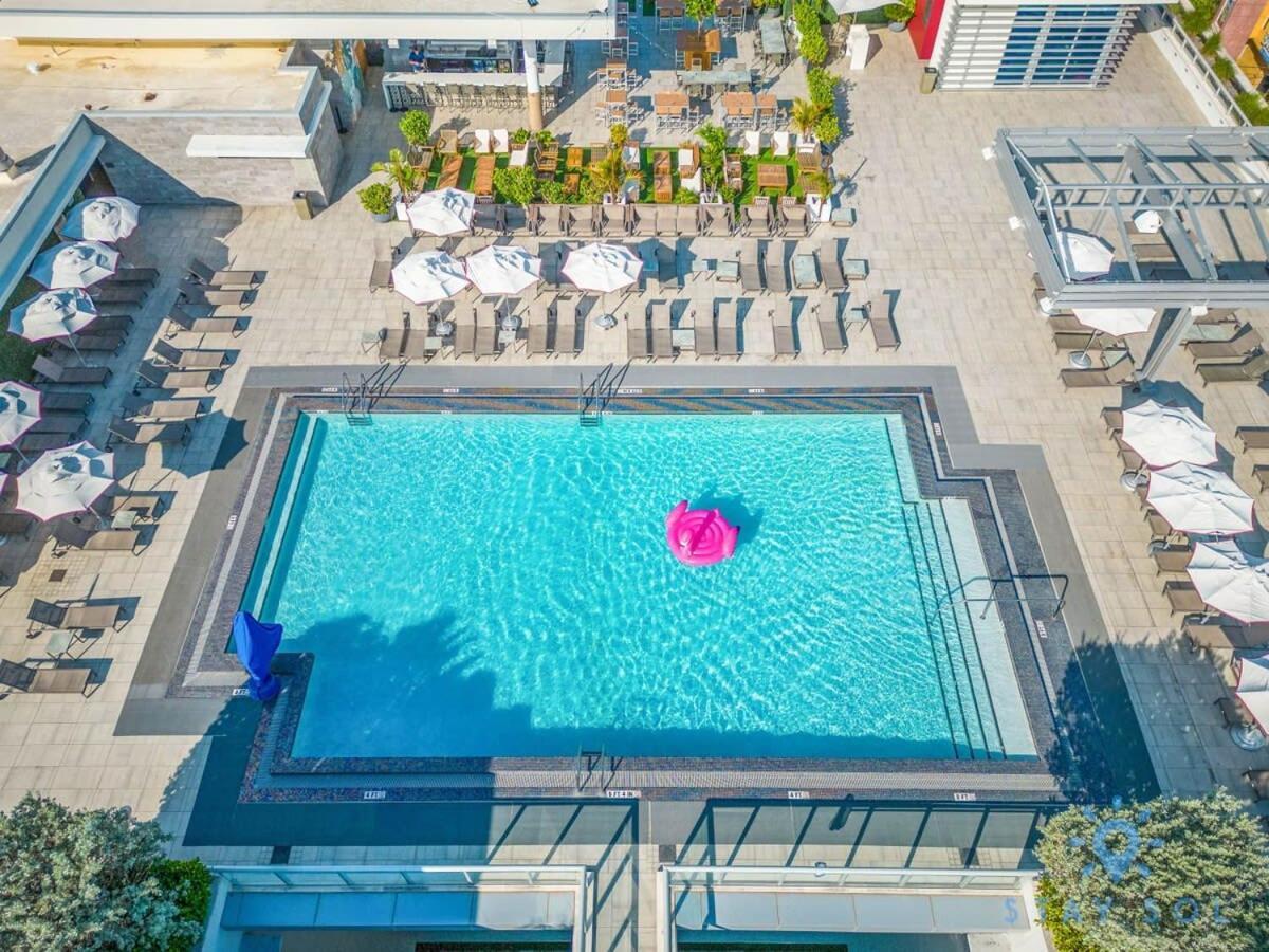 Rooftop Pool - Hollywood Beach Boardwalk ภายนอก รูปภาพ